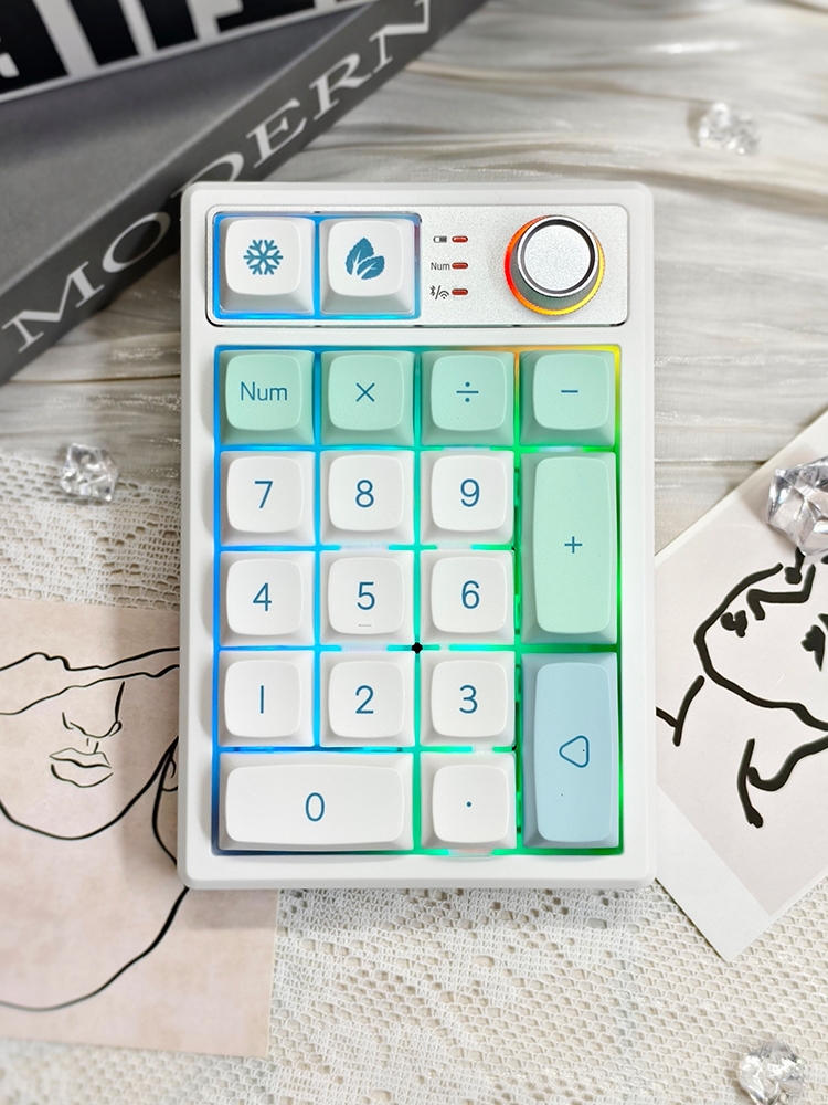 Tri modes Bluetooth KEYCOOL pr - đánh giá và giá Gaming Keyboard No Number Pad