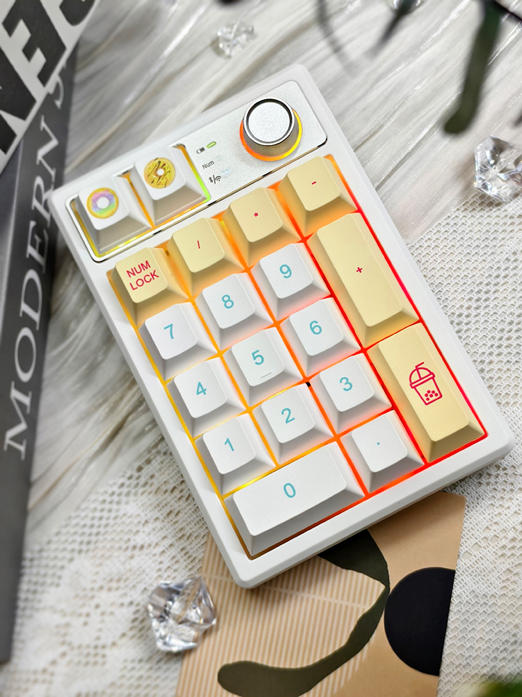 Tri modes Bluetooth KEYCOOL pr - đánh giá và giá Gaming Keyboard No Number Pad