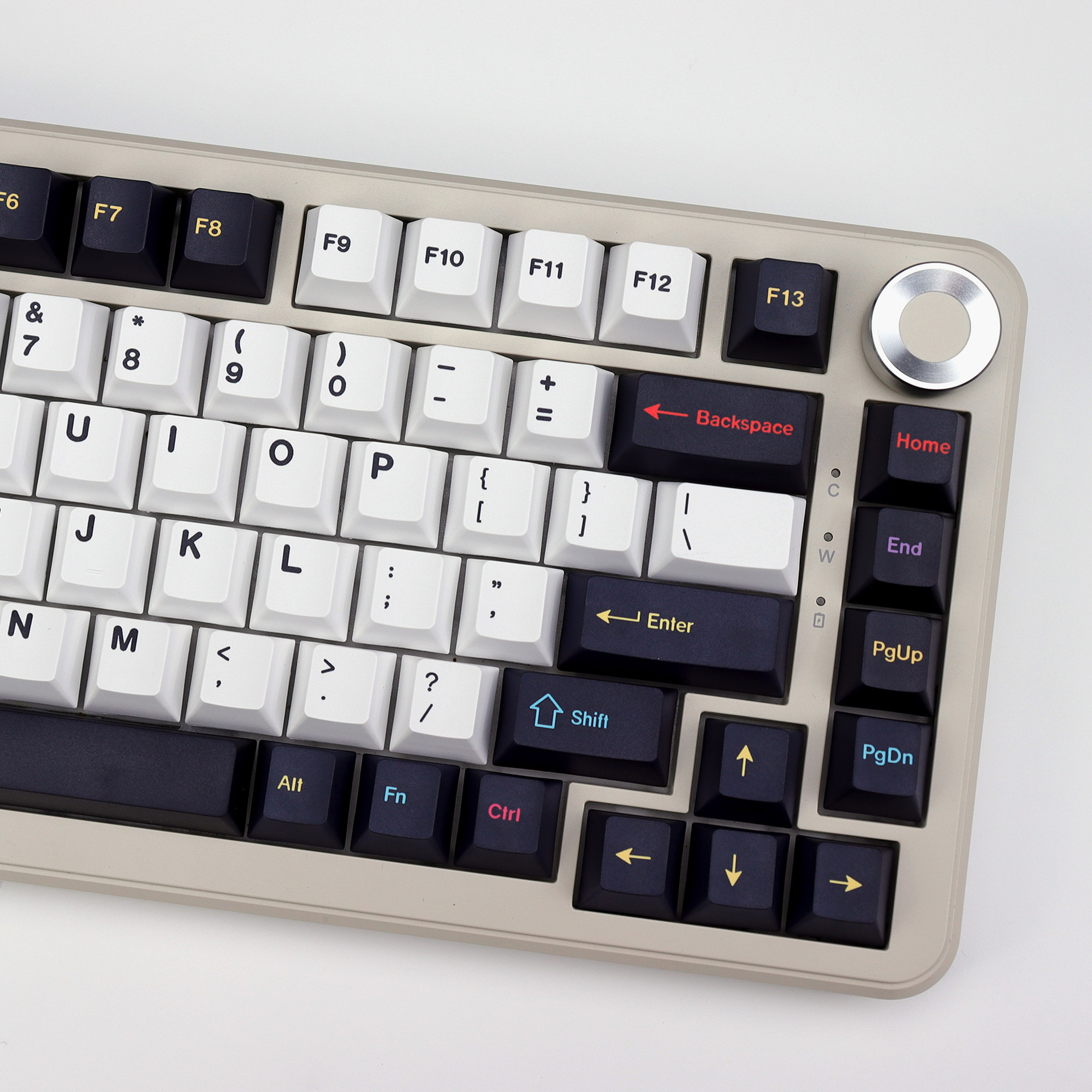 KBDiy GMK Colorchrome Keycaps  - đánh giá và giá Gaming Keyboard No Number Pad