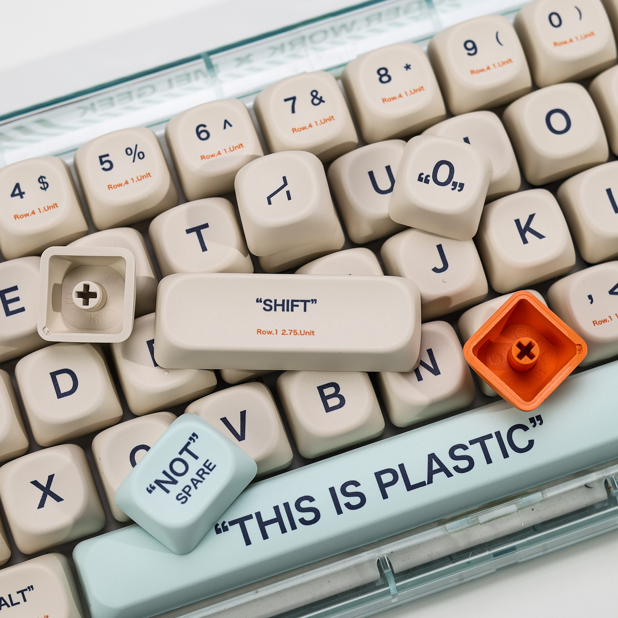 KBDiy KOA Profile Retro Plasti - đánh giá và giá Gaming Keyboard No Number Pad