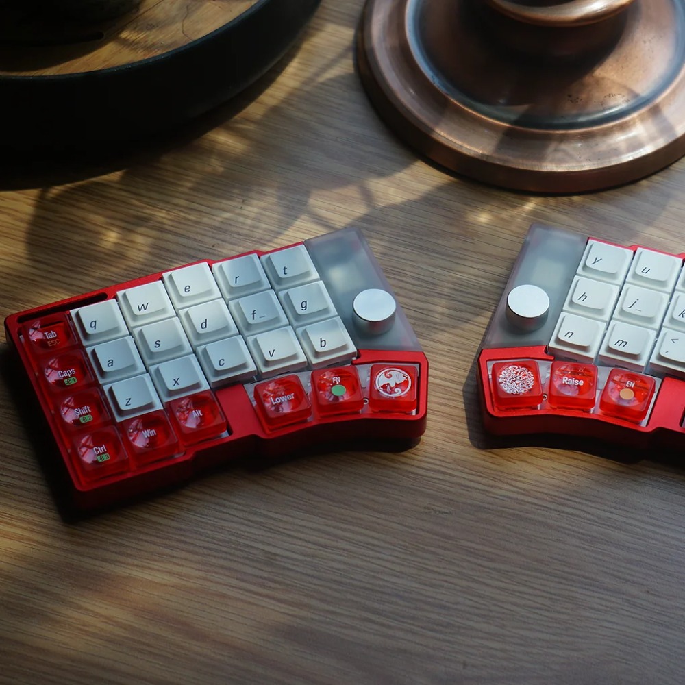 Cornix Split Keyboard Wireless - đánh giá và giá Gaming Keyboard Ergonomic